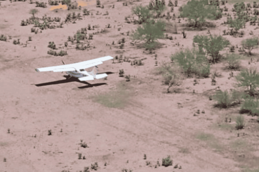 Semar detiene a sujeto y asegura avioneta tipo CESSNA en Cajeme, Sonora