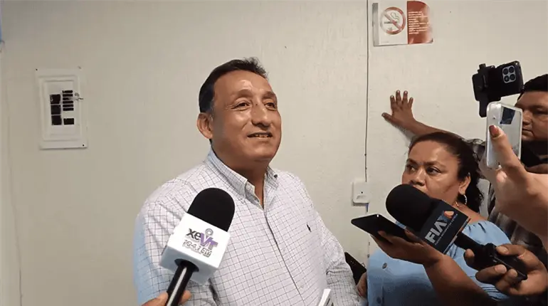 Autoridades no ejercen recurso propio para escuelas, usan cuotas millonarias: Padres de Familia