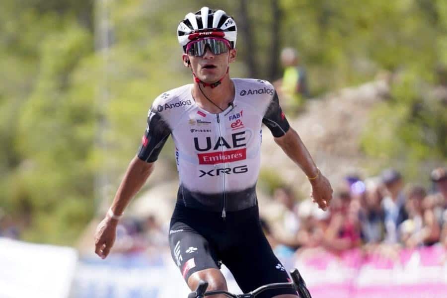 Isaac del Toro llega en lugar 37 en la segunda etapa de la Vuelta a Burgos