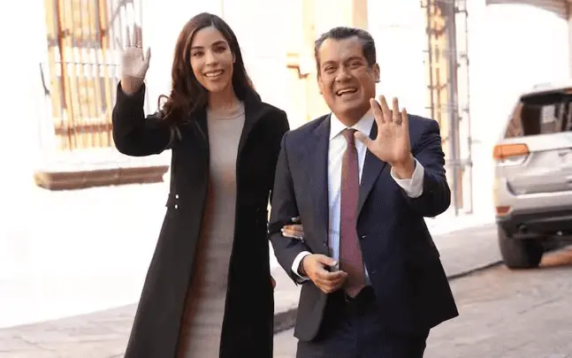 Exhiben supuestos lujos de los diputados Diana Karina Barreras y Sergio Gutiérrez Luna