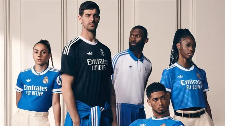 Real Madrid presenta su tercera equipación para próxima temporada