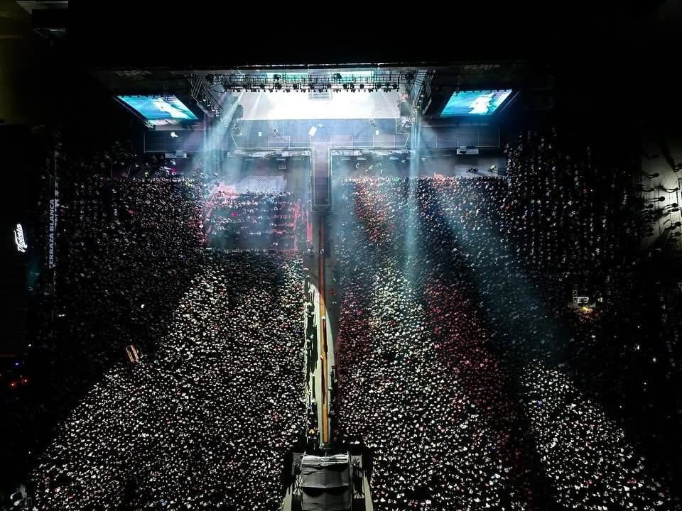 Belinda reúne a 75 mil fans en show en San Luis Potosí