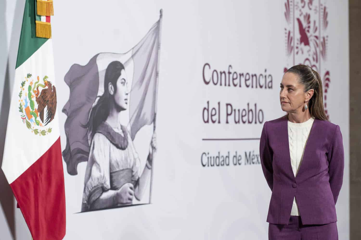 Confirma Sheinbaum detención de exdirector de Pemex, Carlos Treviño; será deportado