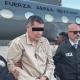Despiden a empleado federal por lanzar sándwich a agente durante protesta en Washington, EE. UU.