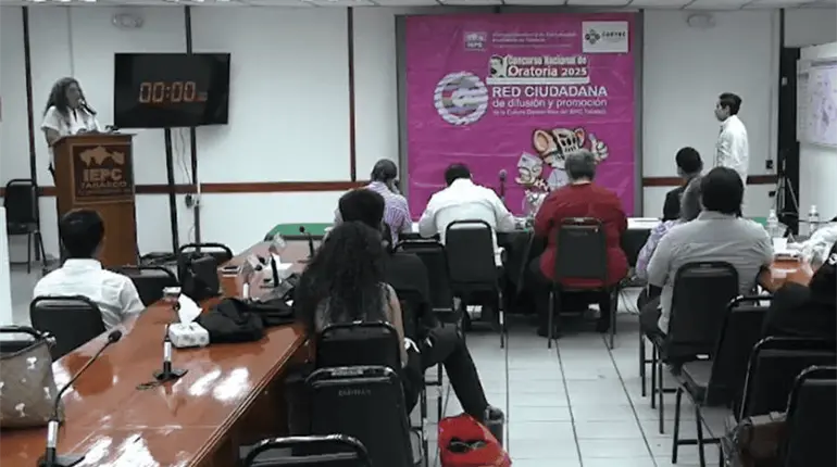 Realiza IEPC Concurso de Oratoria en su etapa estatal, finalista irán al nacional