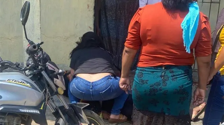Apuñalan a mujer en inmediaciones de la central camionera de Huimanguillo