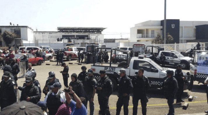 Arrojan 2 explosivos al interior de penal en Veracruz desde un dron