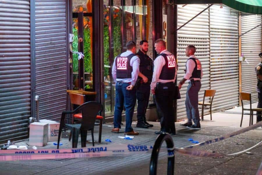 Tres muertos y 11 personas heridas, deja tiroteo en Nueva York