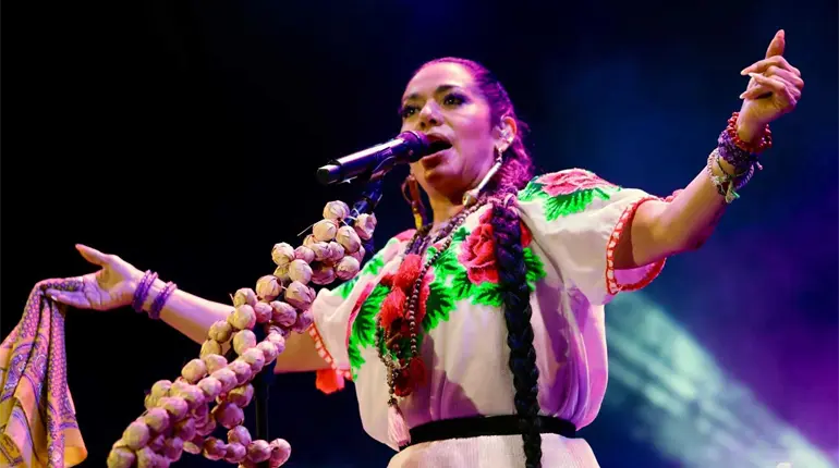 Lila Downs dará el Grito en Comalcalco