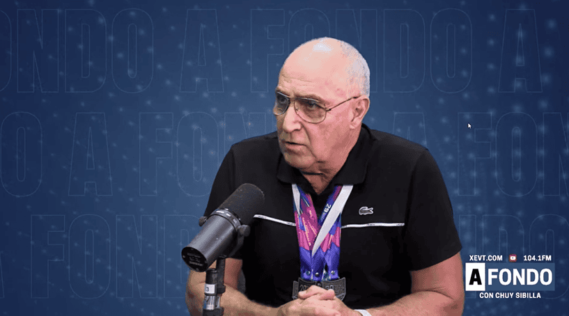 A sus 67 años, tabasqueño Armando Chávez sigue ganando en competencias nacionales de natación