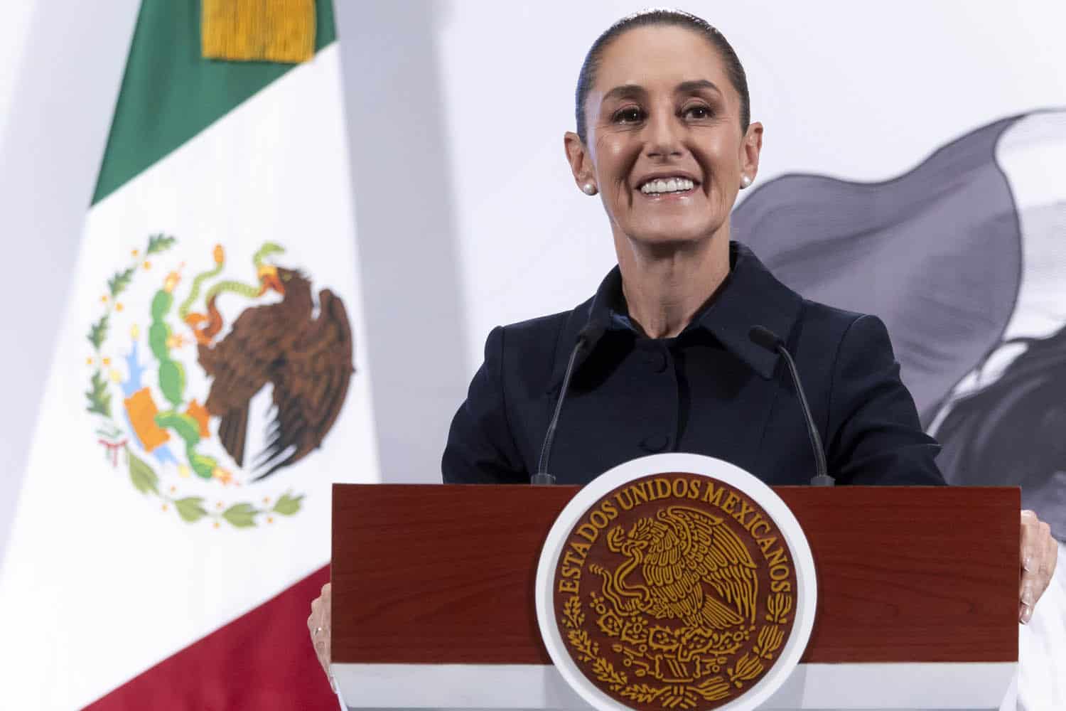 Defiende Sheinbaum nombramiento de Genaro Lozano como embajador en Italia “es un experto”, dice