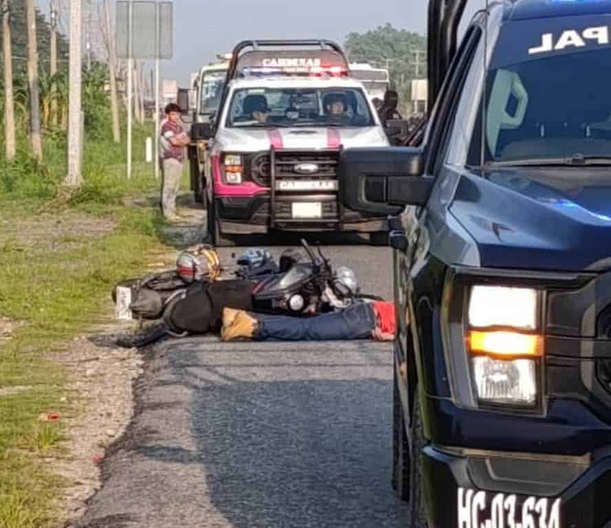 Fallece motociclista tras ser golpeado en la Cárdenas-Villahermosa