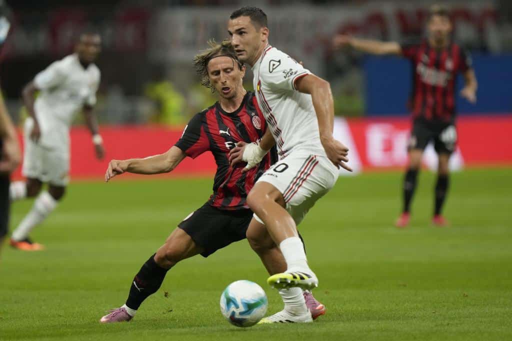 Milan pierde por primera vez en su historia en San Siro ante Cremonese