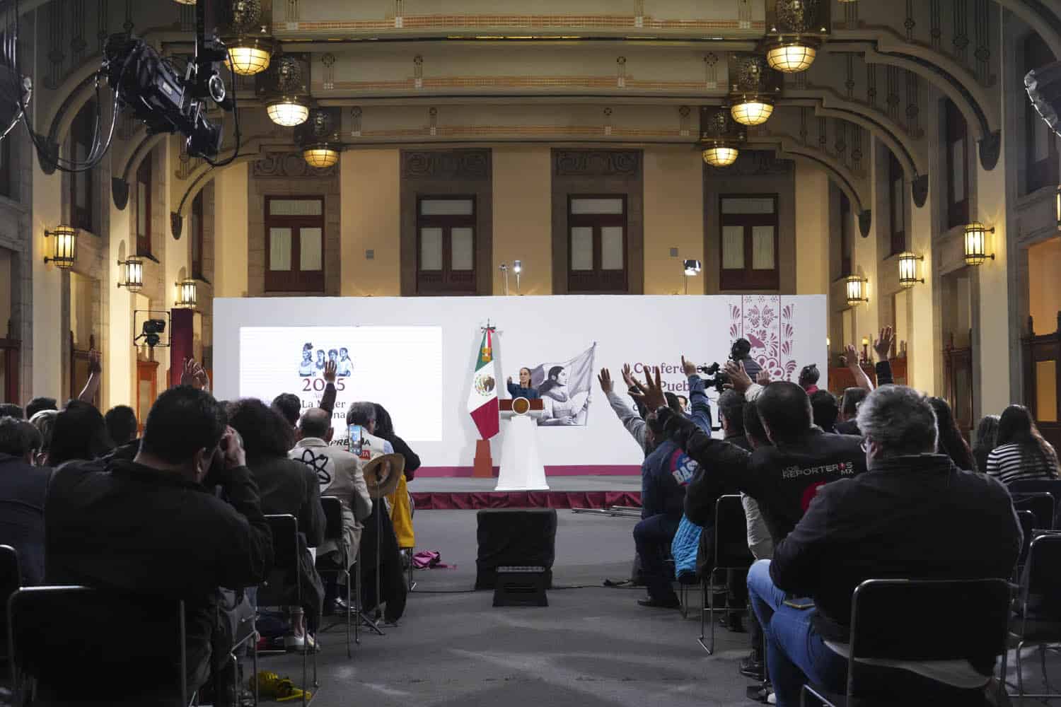 Declaraciones de ‘El Mayo’ sobre México deben “pasar por pruebas” y la FGR: Presidenta