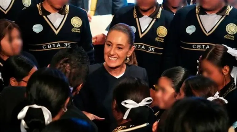 Bachillerato Nacional es “revolucionario”: Sheinbaum al inaugurar primer ciclo escolar de este subsistema