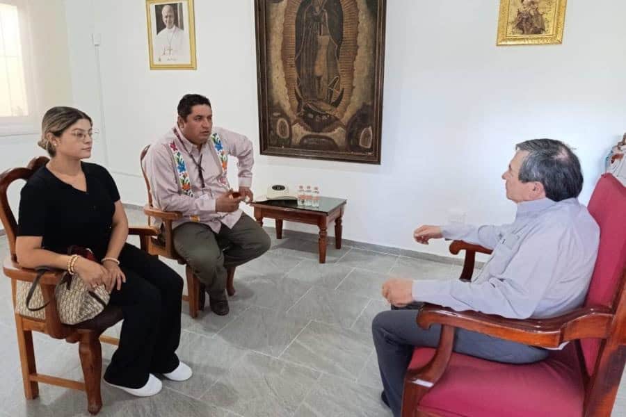 Se reúnen Diócesis de Tabasco y Procuraduría Agraria por regularización de ermitas
