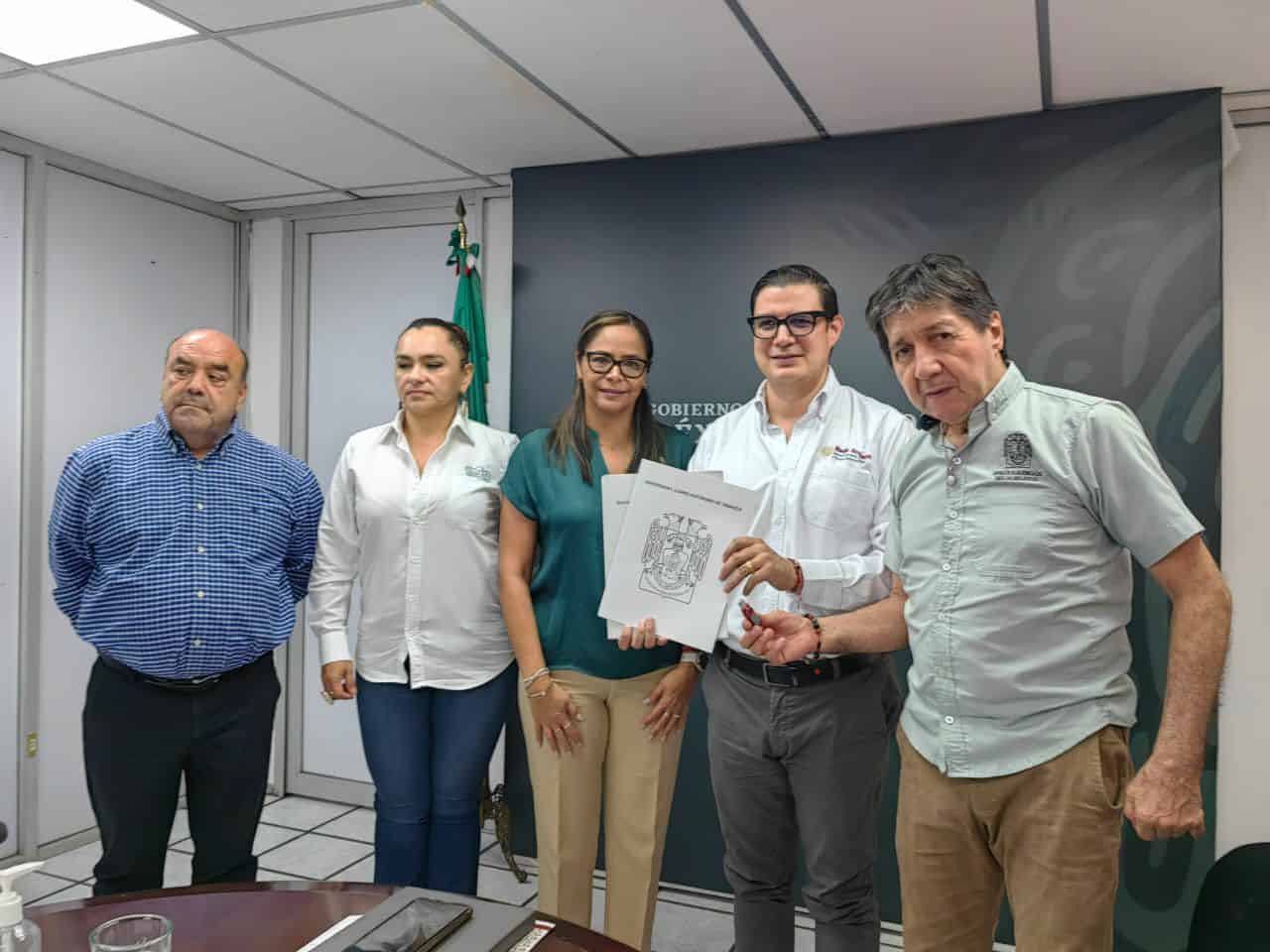 UJAT recibirá financiamiento de banco internacional para conservación del mono saraguato
