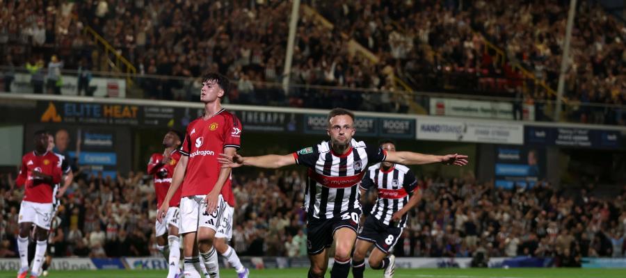 Manchester United es eliminado de la Carabao Cup, ¡por un equipo de cuarta división! Manchester United es eliminado de la Carabao Cup, ¡por un equipo de cuarta división!
