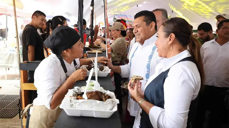 Visitan 100 mil personas el Festival de la Barbacoa en dos días