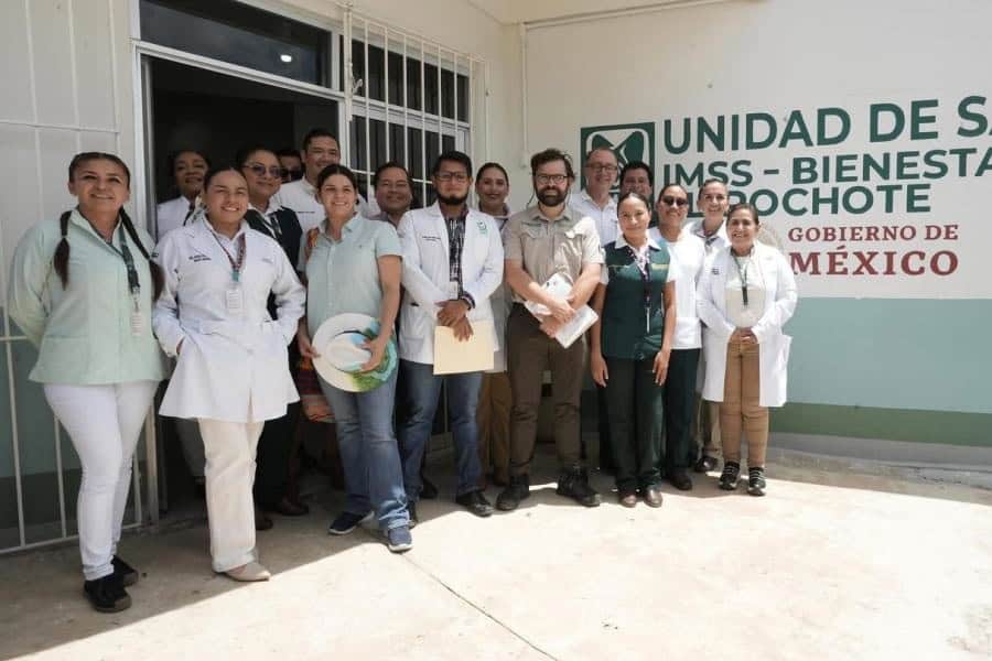 Supervisa Alejandro Svarch atención y abasto de medicamentos en hospitales del IMSS Bienestar en Tabasco