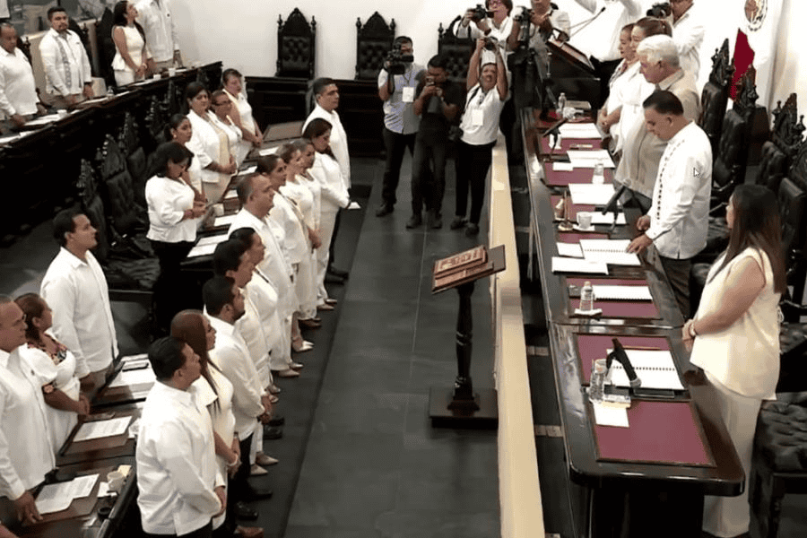 Toman protesta 72 jueces y magistrados del nuevo Poder Judicial en Tabasco
