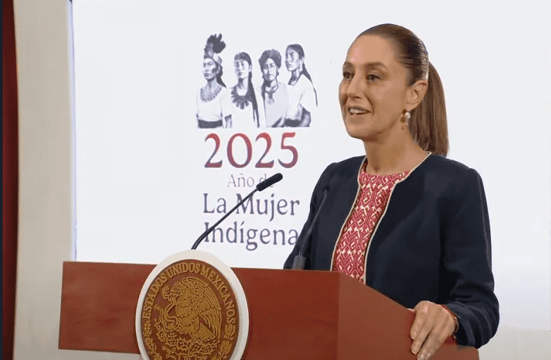 Sheinbaum recuerda a AMLO en Primer Informe; “sacó de la pobreza a más de 13.5 millones de personas”