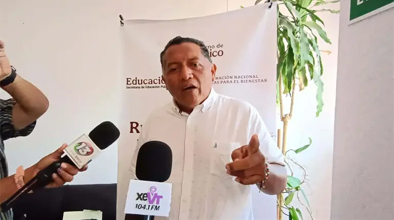 Reprocha Sociedad Estatal de Padres a gobierno de Tabasco falta de apoyo para útiles y uniformes