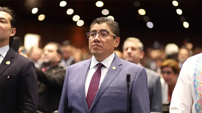 Saúl Monreal acusa “intereses oscuros” dentro de Morena; advierte que podrían perder Zacatecas en 2027