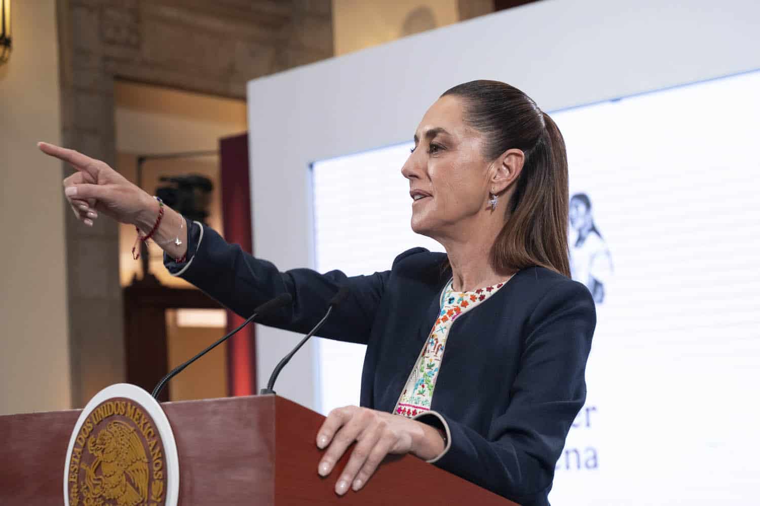 Morena es quien definirá sus alianzas: Sheinbaum ante posible ruptura del PVEM para el 2027
