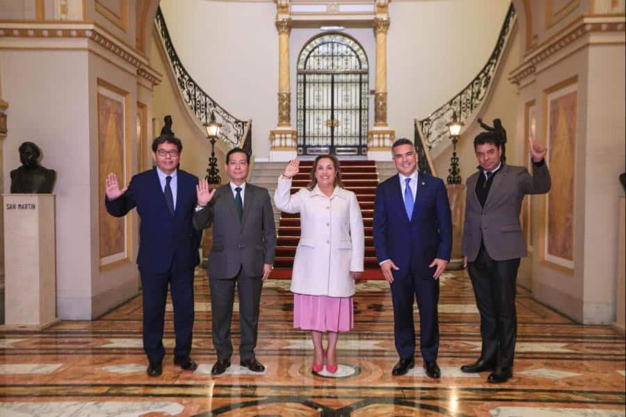 Alito niega acusación de Sheinbaum de pedir intervención extranjera