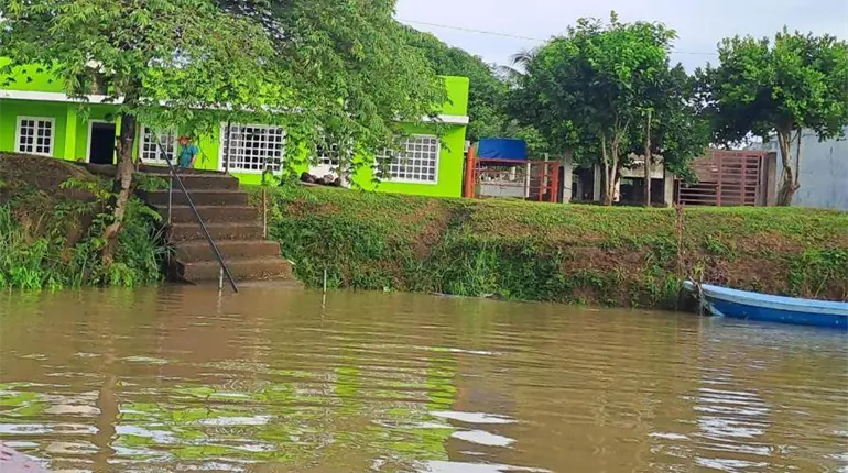 Alertan Tenosique y Balancán por posibles desbordamientos de ríos tras lluvias en Chiapas y Guatemala
