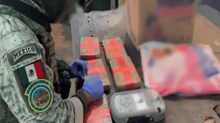 Defensa decomisa fentanilo oculto en detergente en Sonora