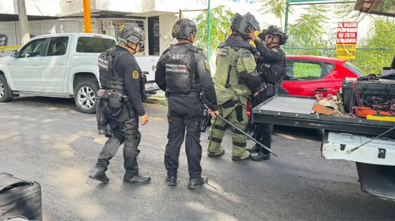 Lanzan granada contra edificio del INM en Michoacán