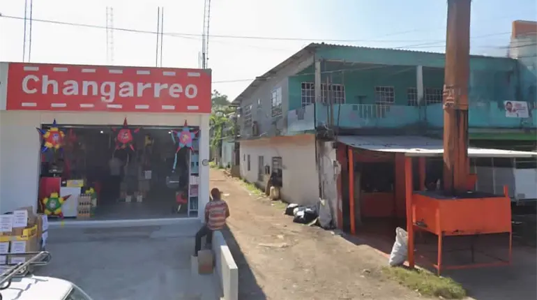 Lo persiguen y lo ejecutan en vivienda en Playas del Rosario, Centro