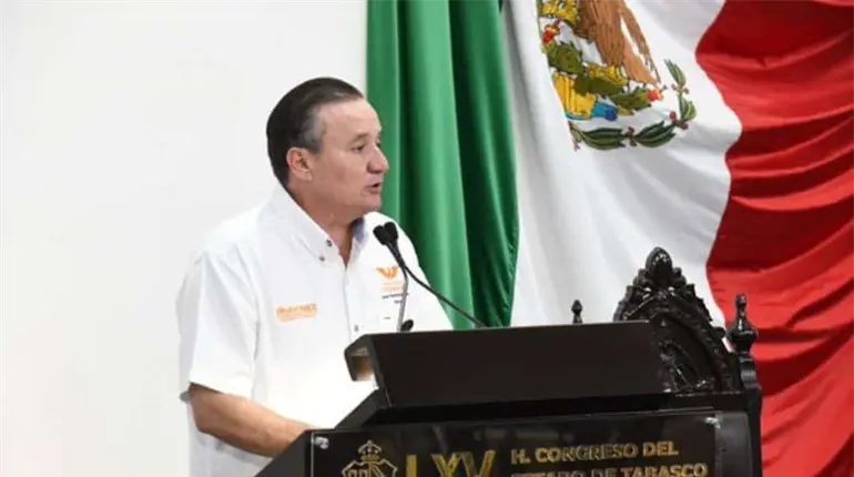 Reconocen a Telereportaje por sus 67 aniversario desde el Congreso de Tabasco