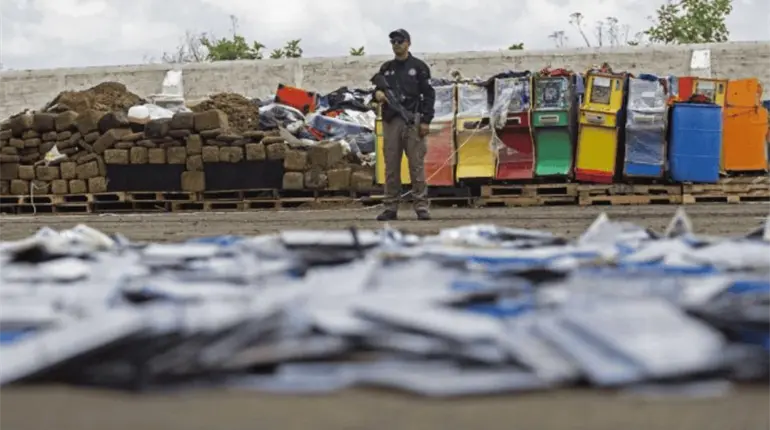 Aseguran en Chiapas 41 tragamonedas para reducir puntos de reclutamiento del crimen organizado
