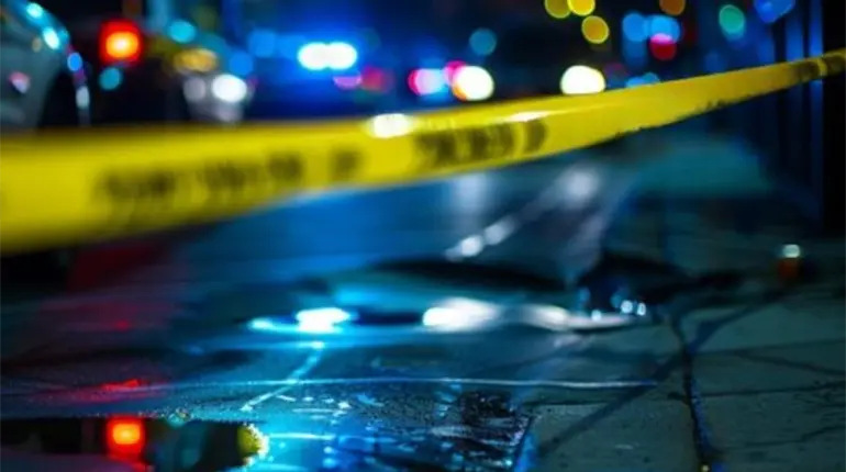 Hallan restos humanos desmembrados en bolsas sobre carretera federal en Sinaloa