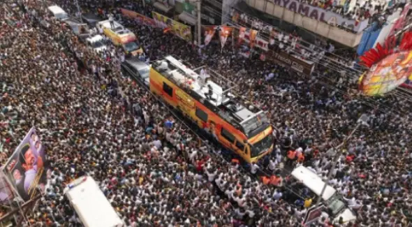 Estampida humana durante mitin en India deja 36 personas muertas y 58 heridas