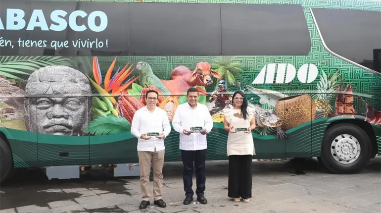 Presenta ADO autobús “Tabasco en movimiento” que promocionará el estado por el sur-sureste de México