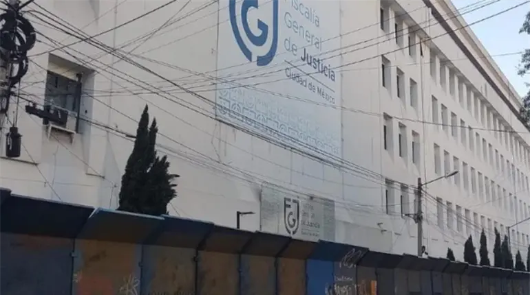 Destituyen a fiscal territorial en CDMX y 4 agentes más por actos de corrupción