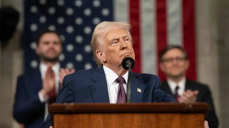 YouTube pagará más de 24 mdd a Trump tras suspender su cuenta en 2021