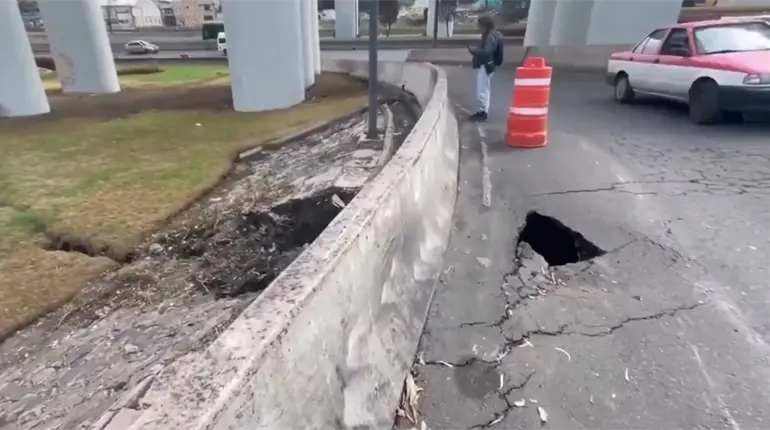 Se registra socavón de más de 6 metros en puente La Concordia
