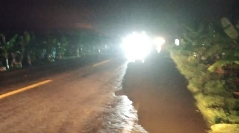 Alertan por vado de 40 metros de largo sobre la Villahermosa-Teapa