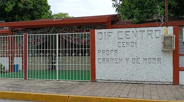 Denuncia discriminación hacia su hijo con autismo en Cendi de Centro