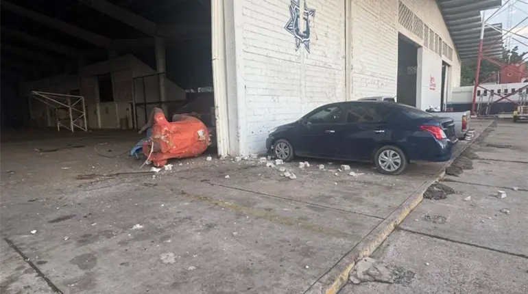 Con drones y explosivos atacan instalaciones de Seguridad Pública en Escuinapa, Sinaloa