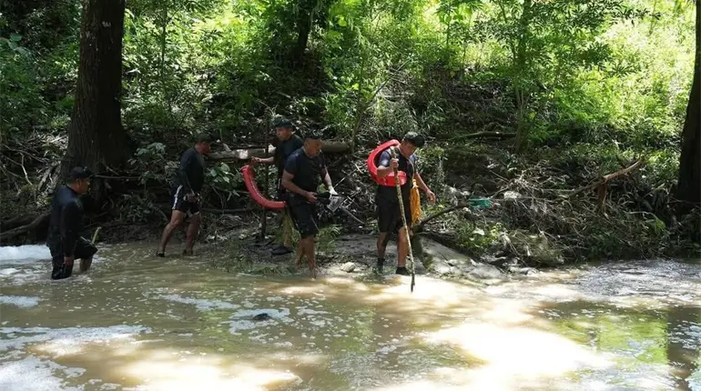 Localizan cuerpo de joven tzotzil arrastrado por río en Chiapas
