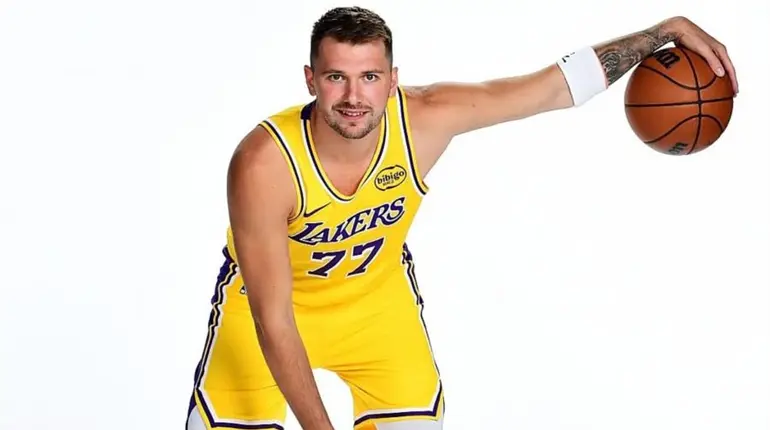 Luka Doncic se perdería 2 juegos de pretemporada con Lakers
