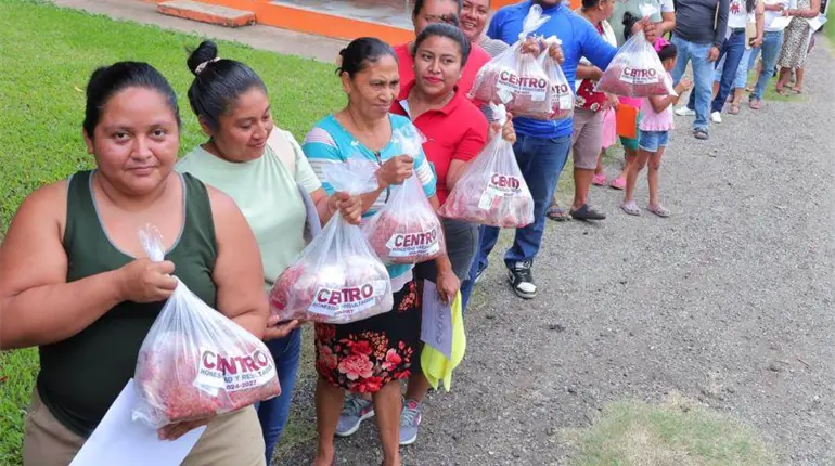 Entrega Centro más de 1 tonelada de carne subsidiada a familias de comunidades