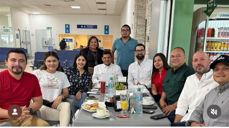 May y diputados viajan a CDMX para informe de Sheinbaum