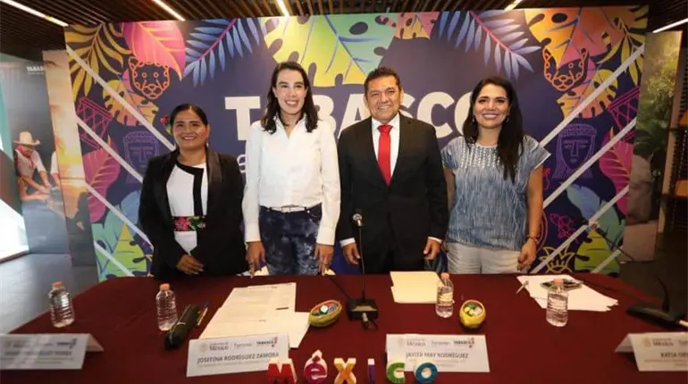 Inauguran exposición ‘Tabasco en Punto México’ con más de 7 mil productos “chocos” en exhibición